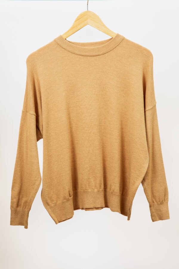 SWEATER CUELLO REDONDO SIN TAJO - Imagen 8