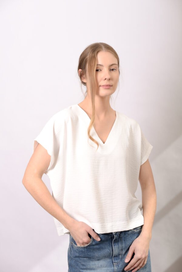 REMERA VALEN LISBOA - Imagen 3