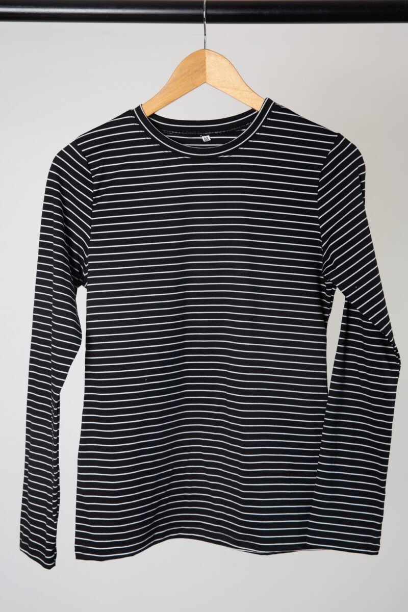 REMERA LUNA RAYADA - Imagen 8