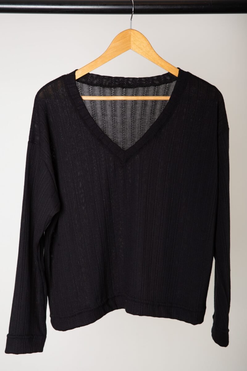 SWEATER MORA ESCOTE V - Imagen 11