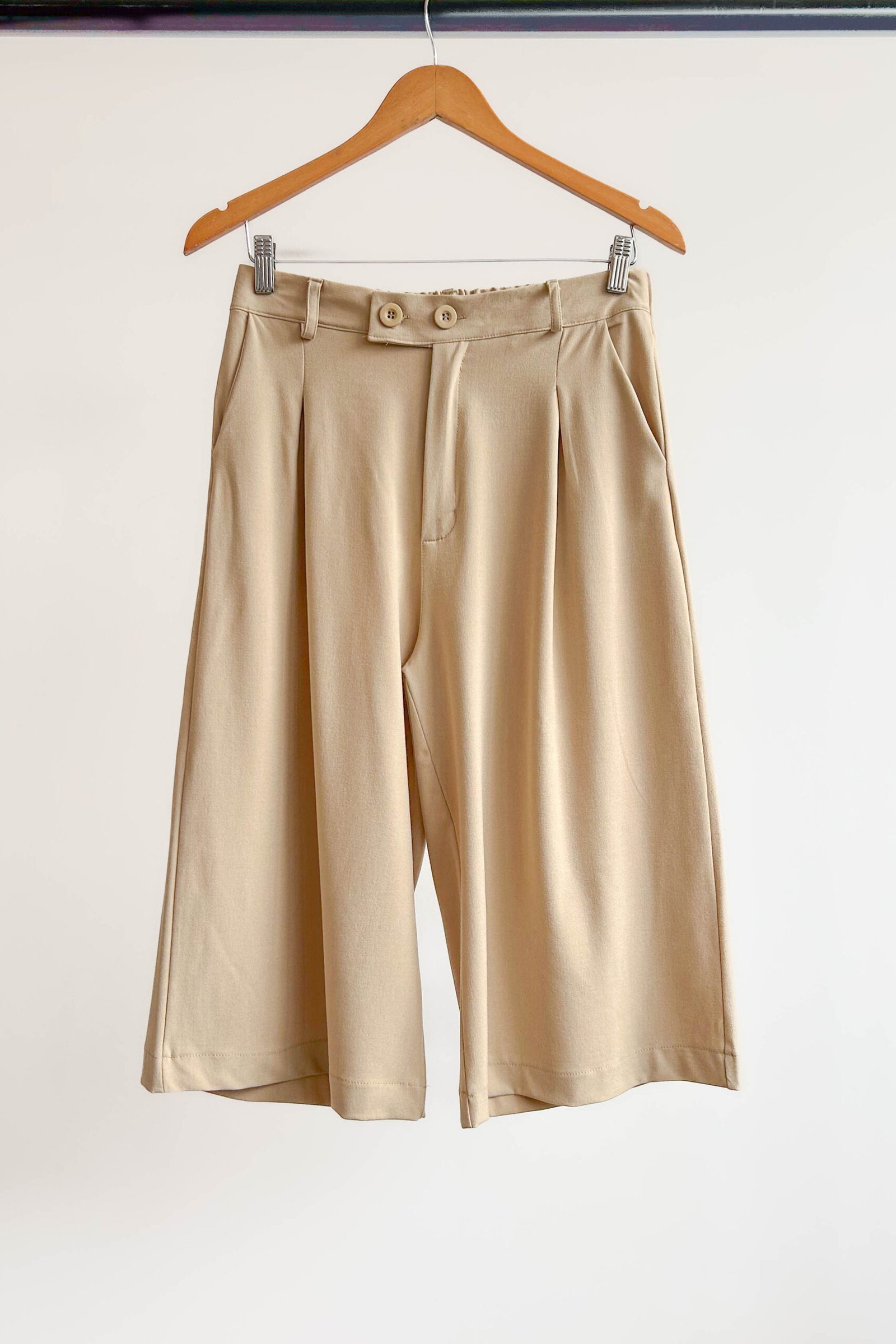 Variation picture for Beige Variation picture for Beige