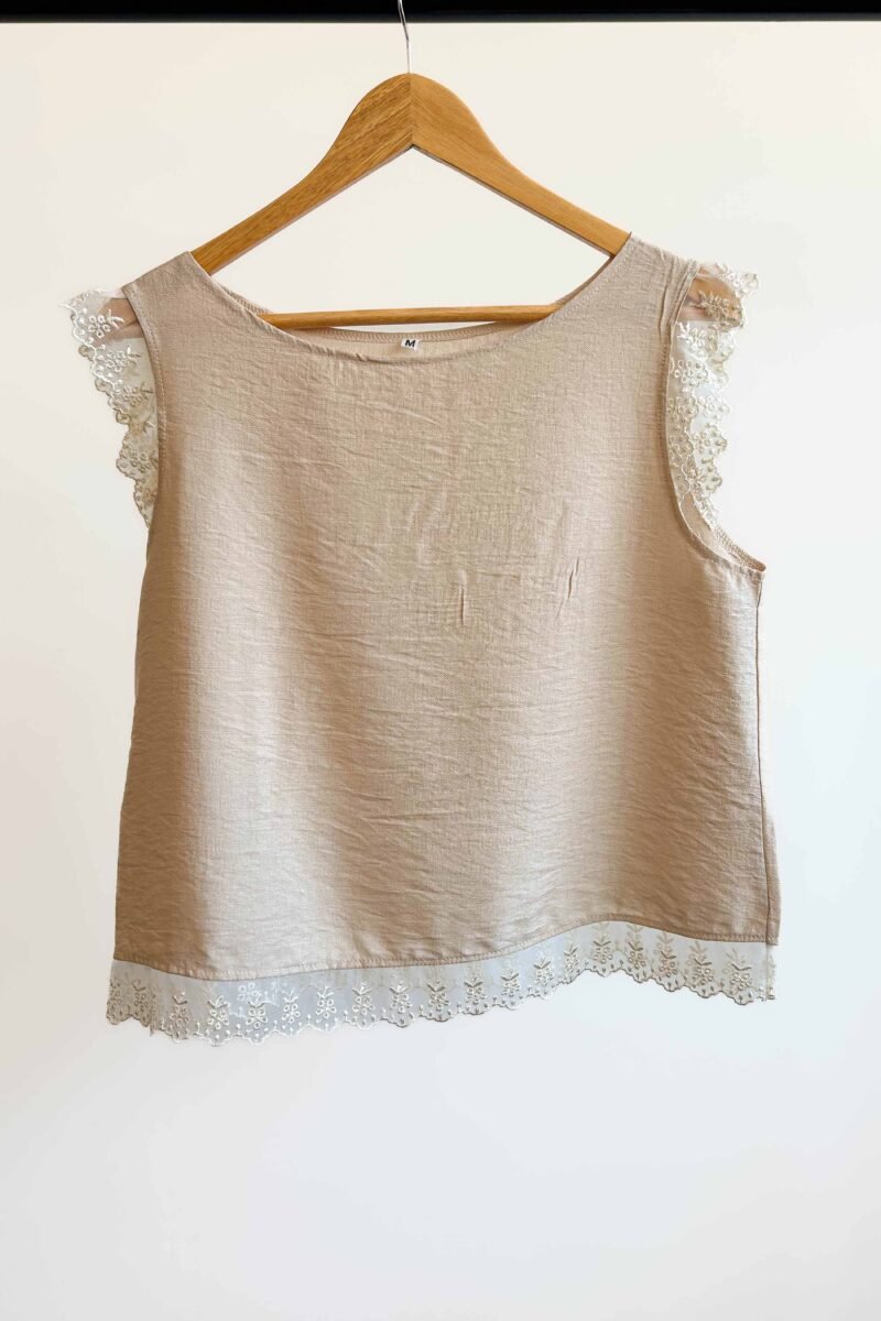 MUSCULOSA LARA