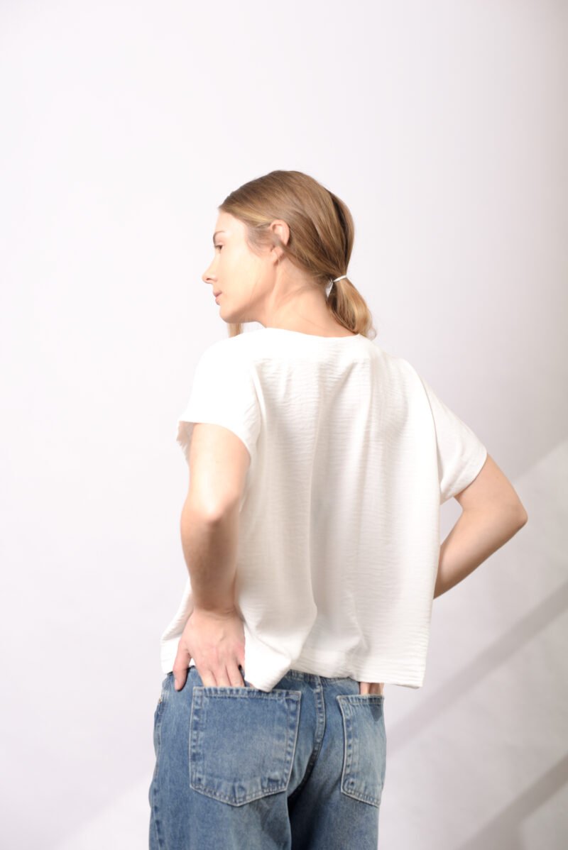 REMERA VALEN LISBOA - Imagen 2