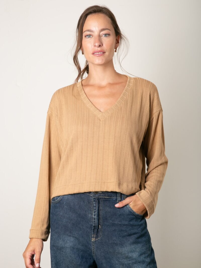 SWEATER MORA ESCOTE V