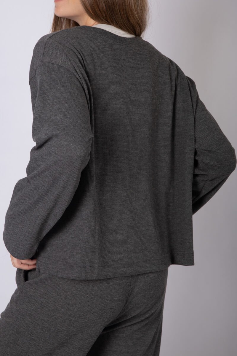 REMERA PILY MANGA LARGA - Imagen 4