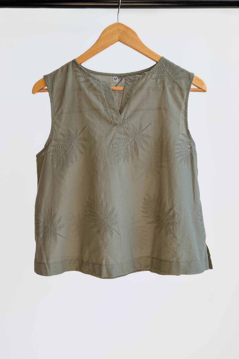 MUSCULOSA JENIFER CON BORDADO - Imagen 8