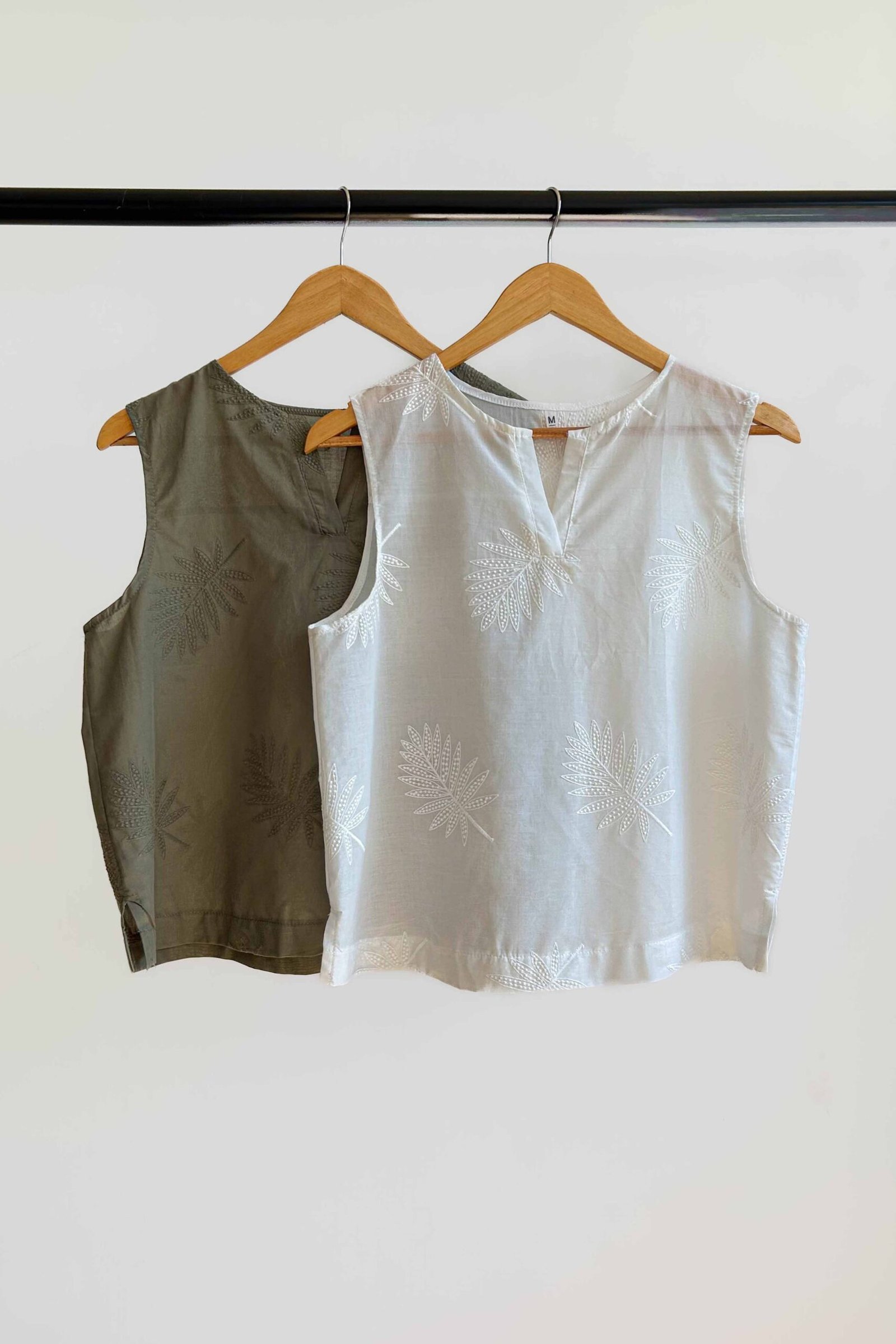 MUSCULOSA JENIFER CON BORDADO - Imagen 9
