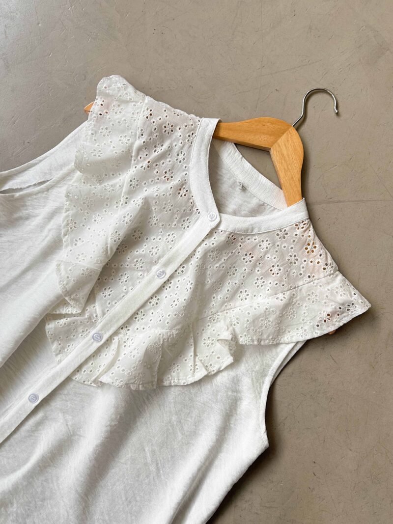 BLUSA MARISA CON BRODERIE