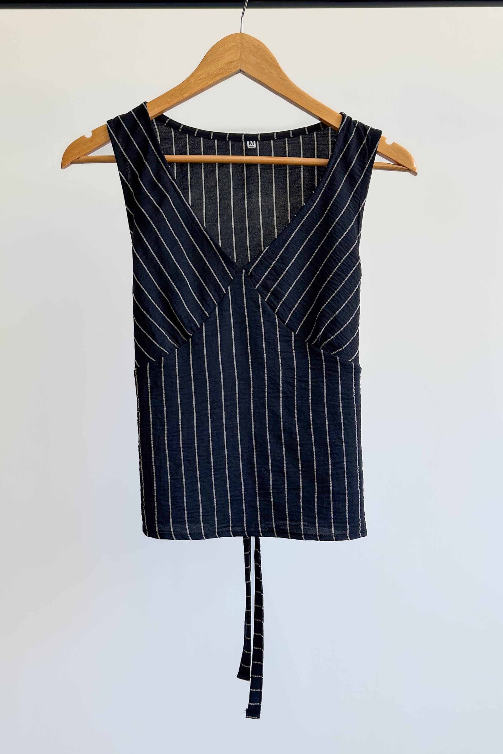 MUSCULOSA KENIA CON LAZO CREPE - Imagen 9