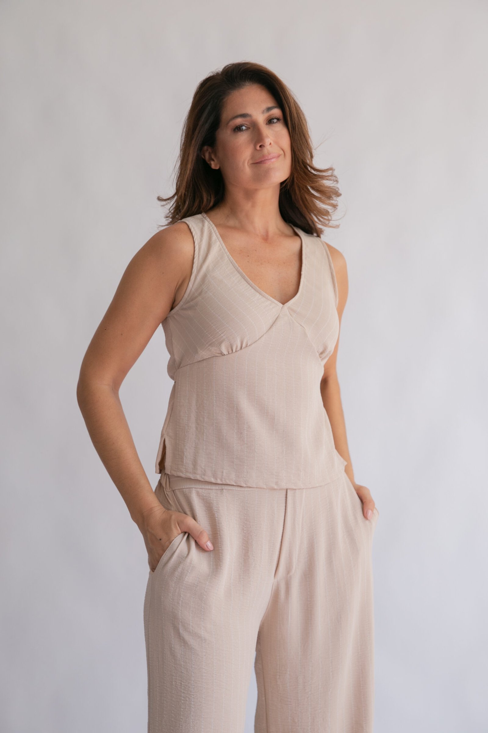 MUSCULOSA KENIA CON LAZO CREPE - Imagen 3