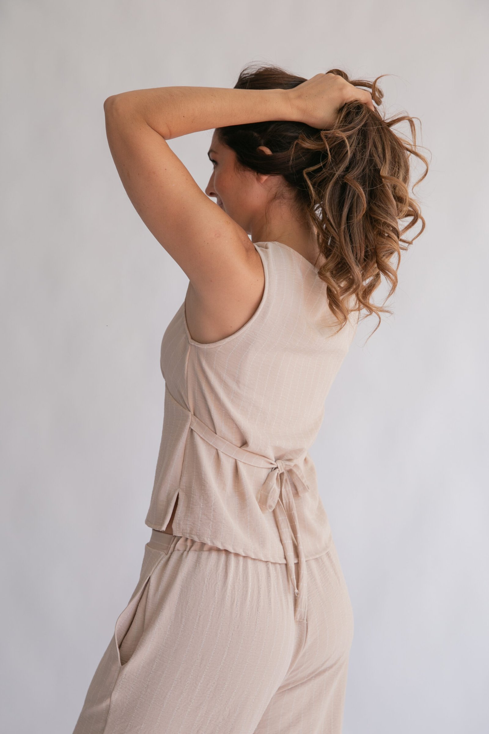 MUSCULOSA KENIA CON LAZO CREPE - Imagen 7