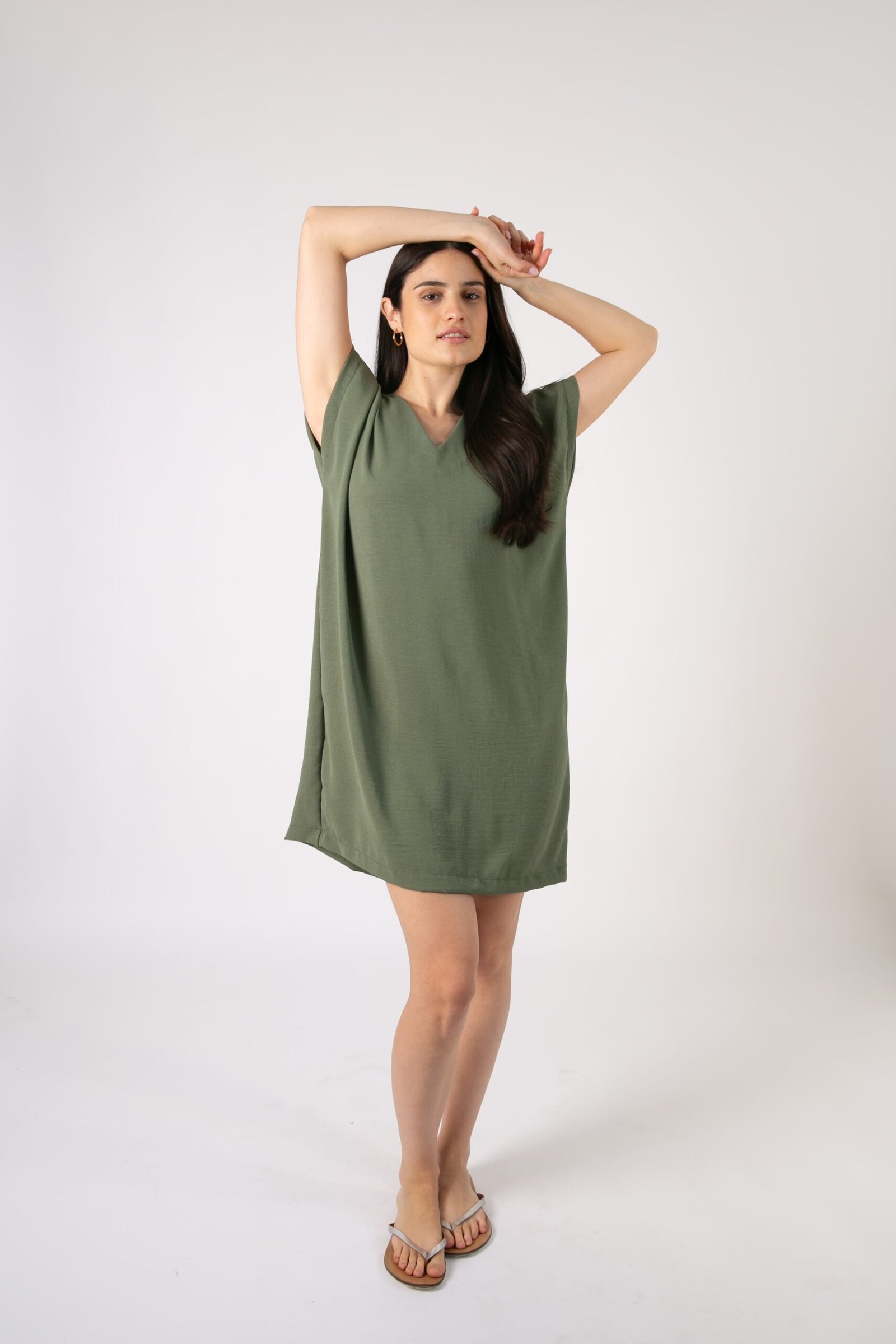 VESTIDO VALEN CUELLO V