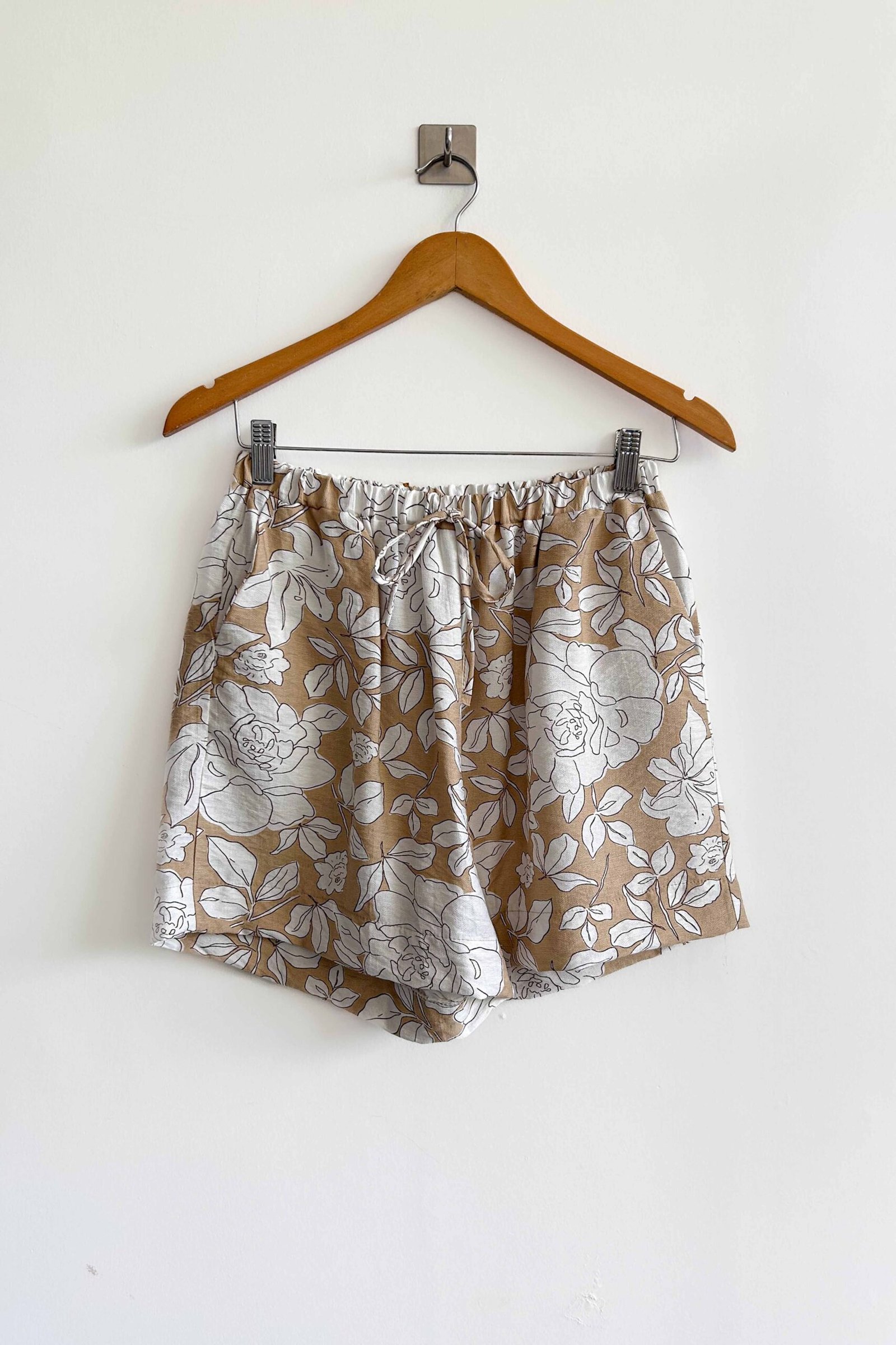 Variation picture for Beige Variation picture for Beige