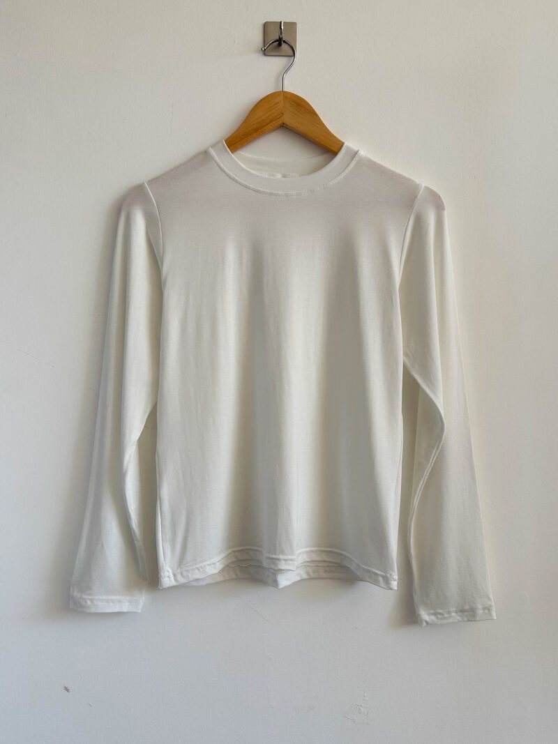 REMERA ATLANTA MODAL LISO