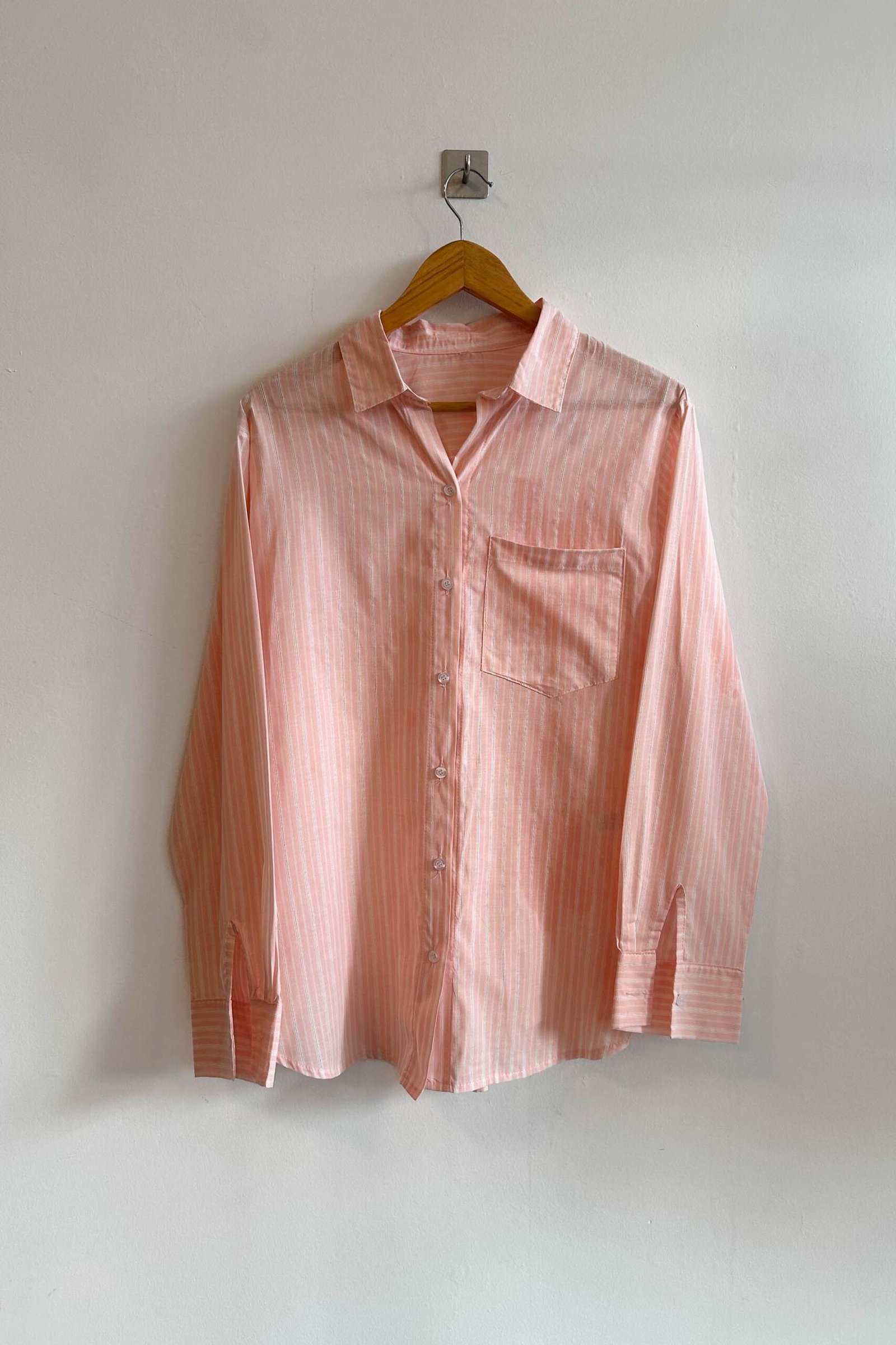 CAMISA NORA MANGA LARGA RAYADA CON BOLSILLO ELOISE - Imagen 4