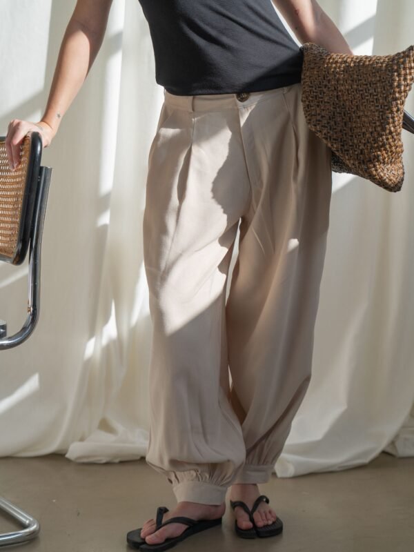 PANTALON DANIELA CON BOTAMANGA SONNY