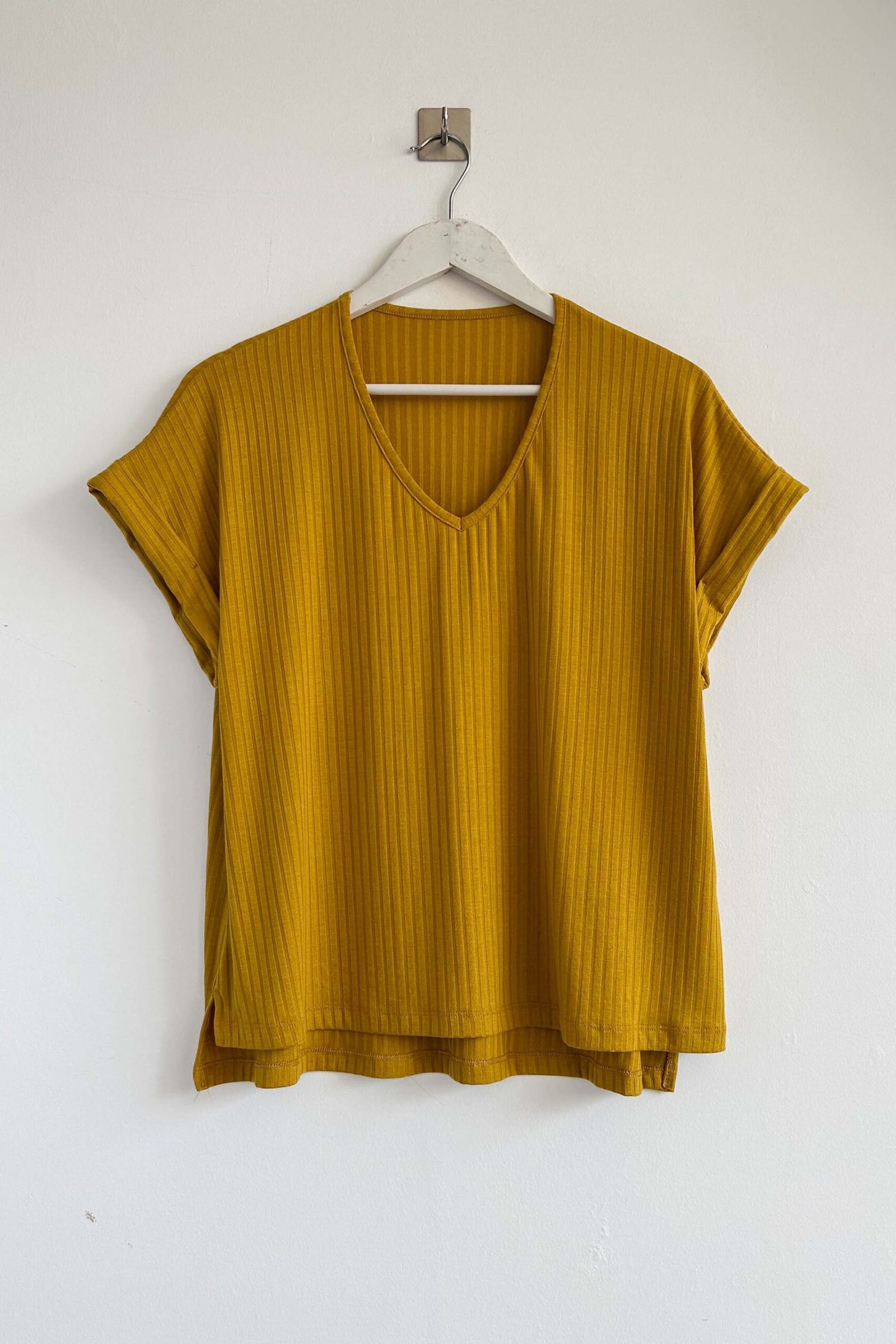 REMERA MADISON MORLEY VISCOSA - Imagen 3
