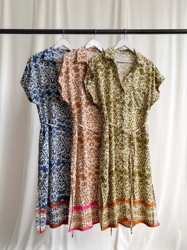 VESTIDO ADELA CON LAZO ESTAMPADO MB 252