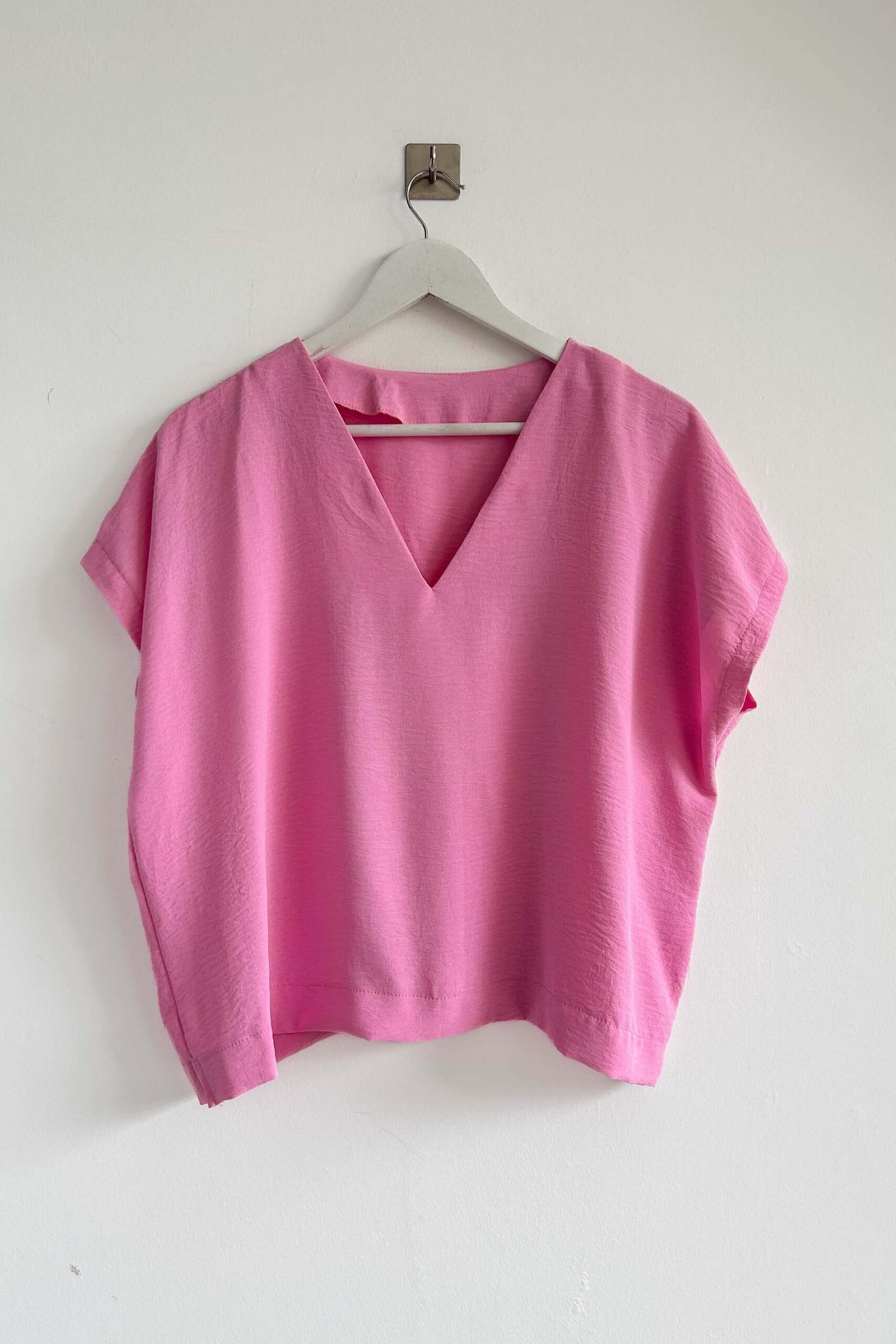 REMERA VALEN CUELLO V (LISBOA) - Imagen 7