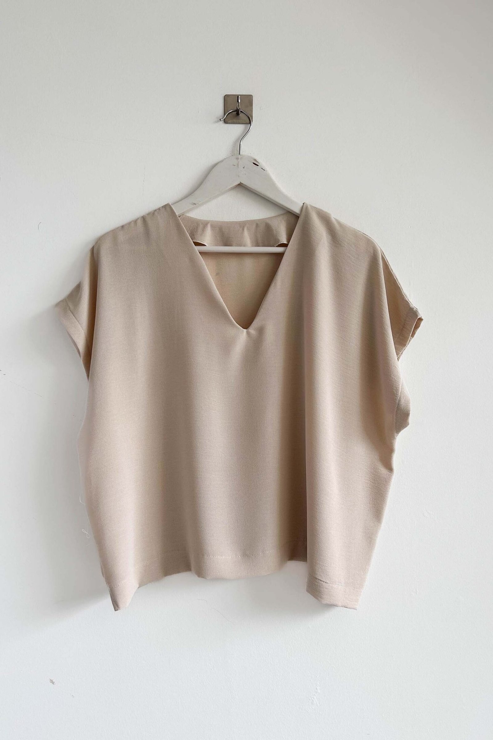 REMERA VALEN CUELLO V (LISBOA) - Imagen 8